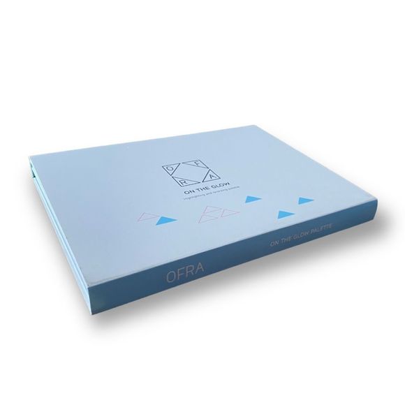 ⭐️Host Pick⭐️ 🆕 OFRA: On the Glow - Highlighting & Bronzing Pro Palette - Picture 4 of 15